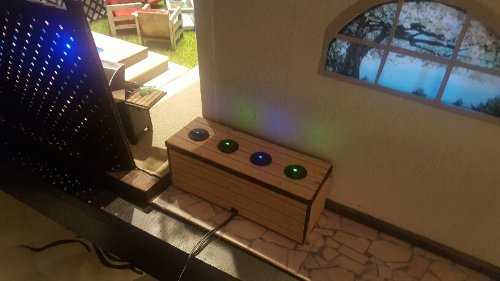 Grosse erreur ( pourquoi  j ai mis le fil électrique au milieu ? Au lieu de le camoufler sur le côté ? pfffffff bon ! Maintenant faut que fasse de ( bidouille) pour camoufler........